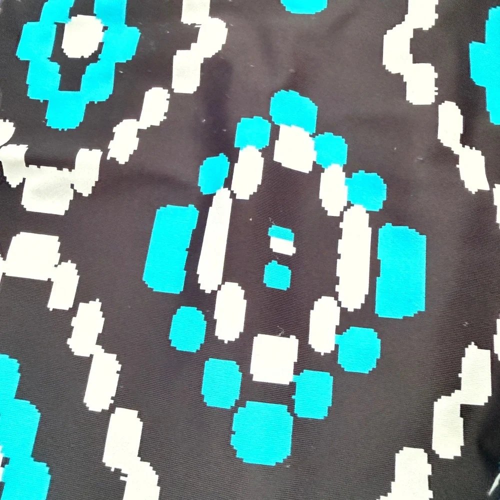 Jones New York Rash Guard Womens Large Blue Black Geometric Cinch Side Swim Top - Picture 5 of 6